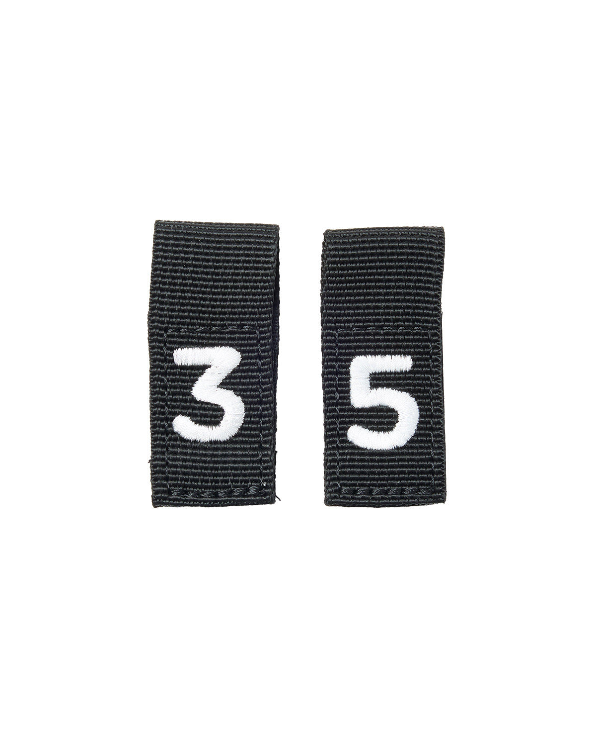 [ARMOURIN アーマーイン] ゴルフ ヘッドカバー フェアウェイウッド用 FW プロモデル連動 ワッペン シンプル 番手タグ付き 2025年モデル