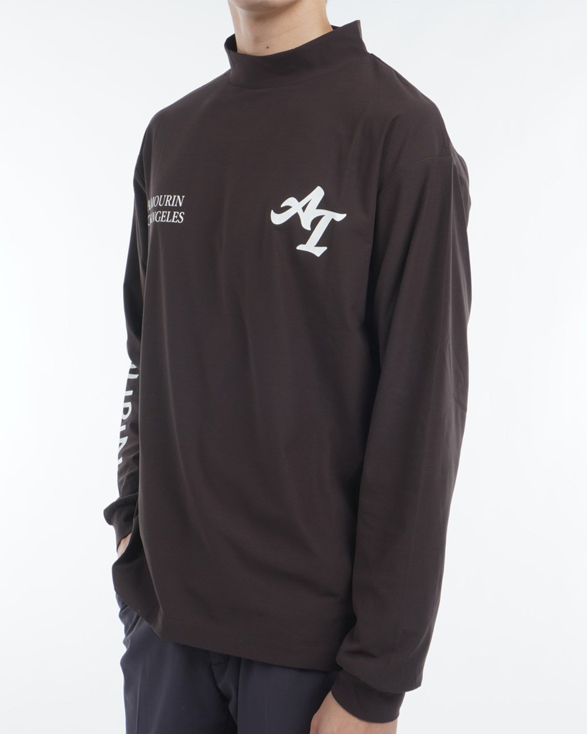[ARMOURIN アーマーイン] メンズ Tシャツ 長袖 モックネック ルーズフィット バックプリント 袖プリント 日本製