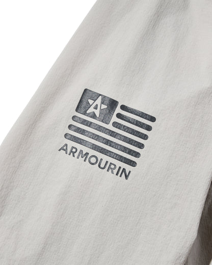 [ARMOURIN アーマーイン] メンズ ゴルフ ブルゾン スタンドカラー 撥水 ストレッチ 耐久 軽量 ウォッシャブル 日本製生地
