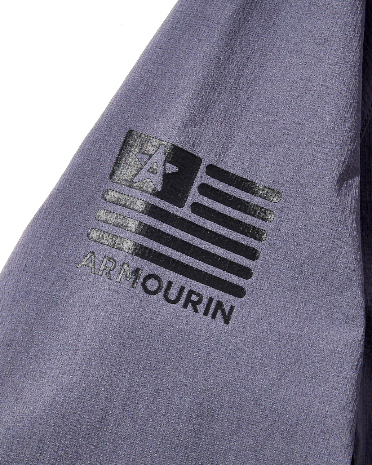 [ARMOURIN アーマーイン] メンズ ゴルフ ブルゾン スタンドカラー 撥水 ストレッチ 耐久 軽量 ウォッシャブル 日本製生地