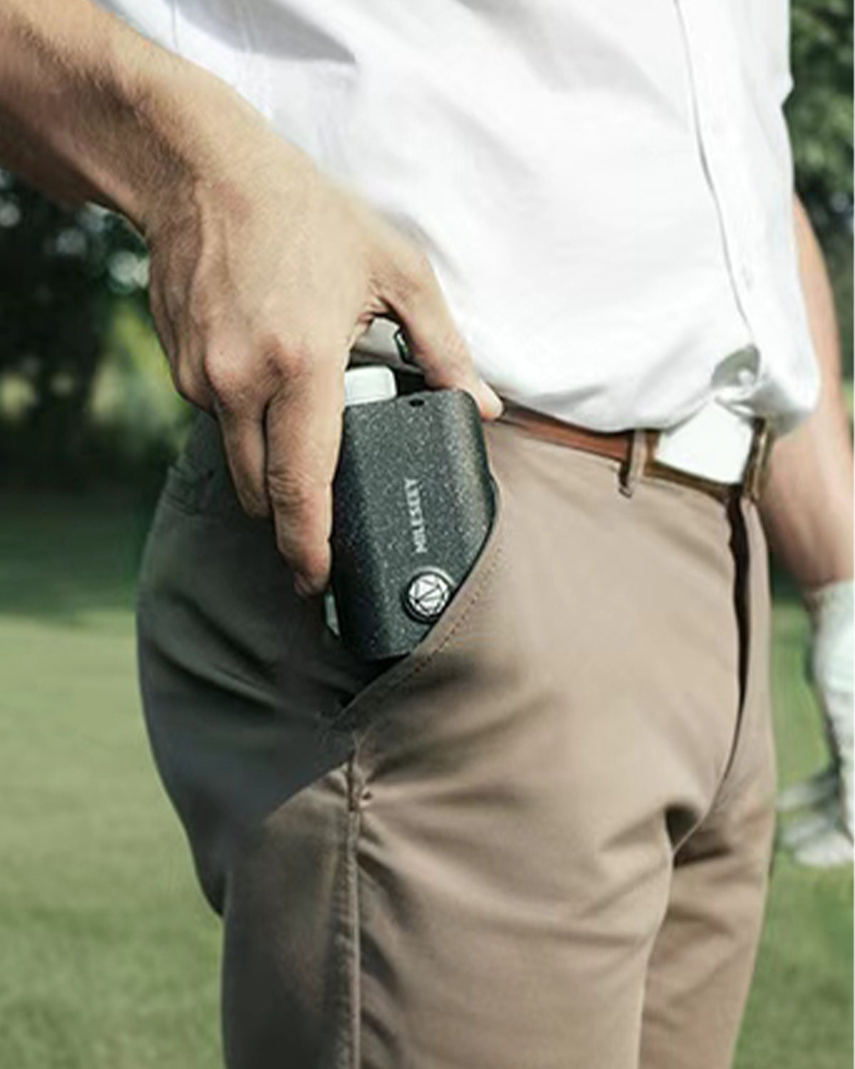 [MILESEEY マイルシー] レーザー距離計 PF1 PRO BLACK OLEDディスプレイ スロープ機能 超軽量150g IP65防水 競技対応 2025年モデル